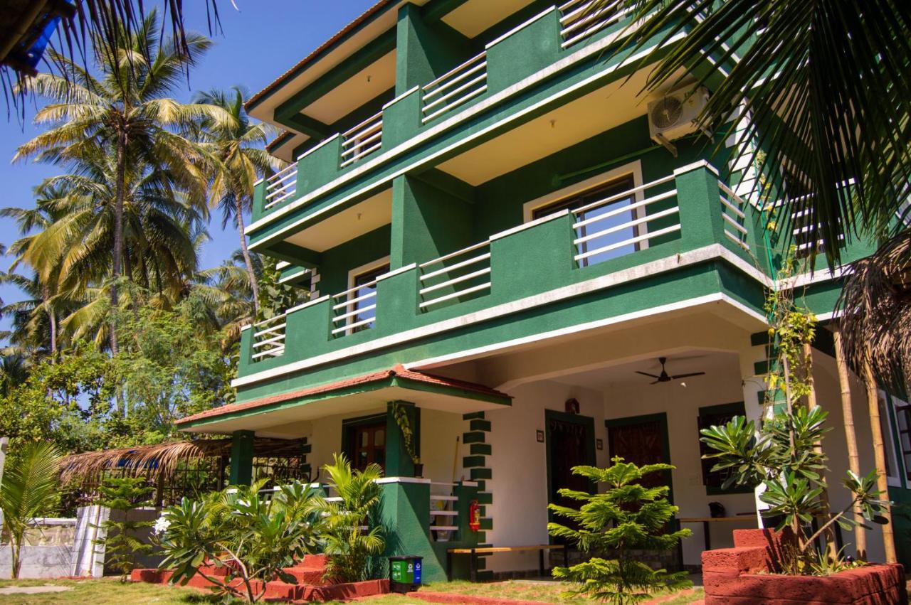 Green Nest Hostel, Baga- North Goa 아르포라 외부 사진